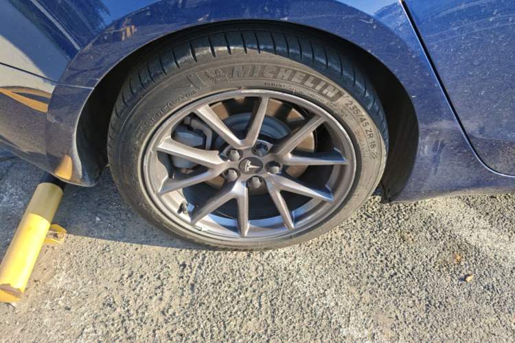 Used Tesla Model 3 2021 Standard Range Rear-Drive Upgraded Version Right Rear Wheel Hub