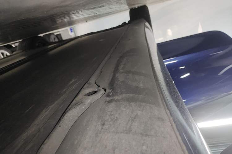 Used Tesla Model 3 2021 Standard Range Rear-Wheel Drive Upgraded Version 3D6 Right Side Sill