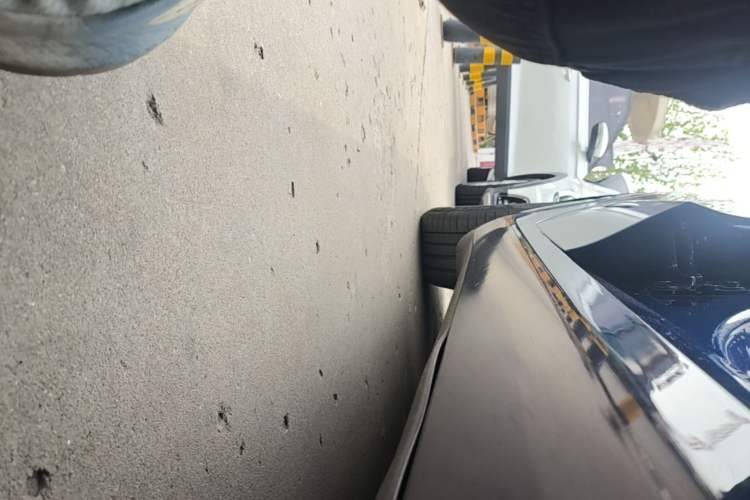 Used Tesla Model 3 2021 Standard Range Rear-Wheel Drive Upgraded Version 3D6 Right Side Sill