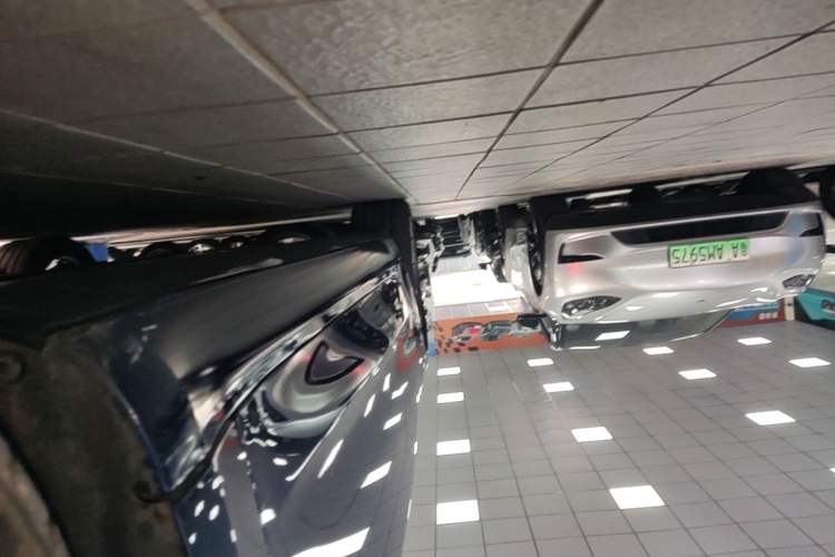Used Tesla Model 3 2021 Standard Range Rear-Wheel Drive Upgraded Version 3D6 Right Side Sill