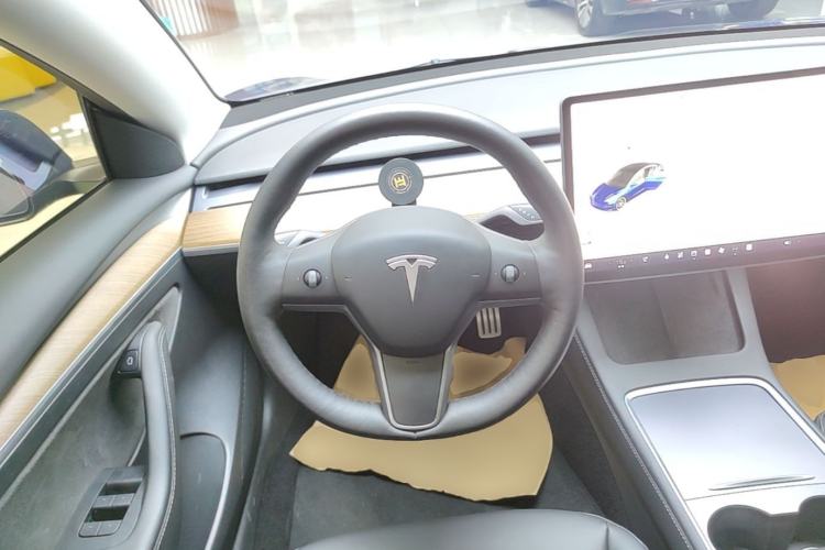 Used Tesla Model 3 2021 Performance High-Performance All-Wheel-Drive Version Steering Wheel