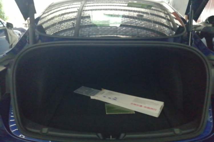 Used Tesla Model 3 2021 Performance High-Performance All-Wheel-Drive Version Trunk