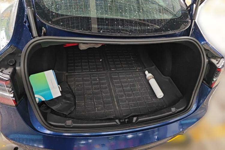 Used Tesla Model 3 2021 Performance High-Performance All-Wheel-Drive Version 3D6 Trunk