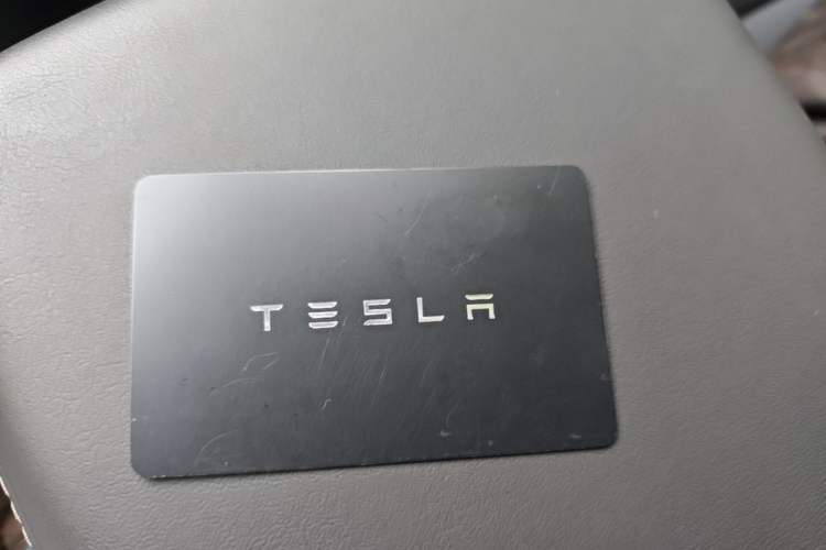Used Tesla Model 3 2021 Revised Version II – Performance High-Performance All-Wheel-Drive Edition Vehicle Key