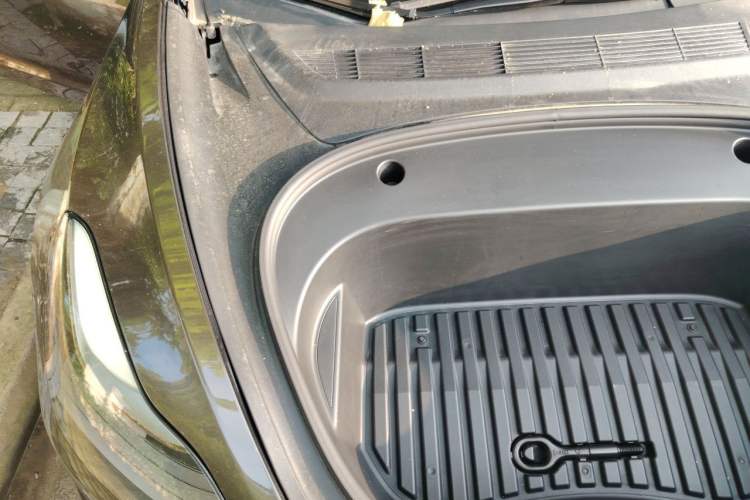 Used Tesla Model 3 2021 Performance High-Performance All-Wheel-Drive Version Engine Bay Right