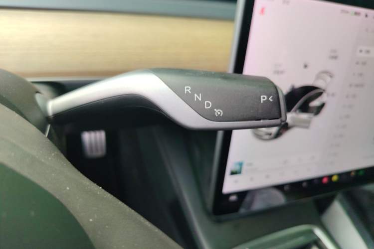 Used Tesla Model 3 2021 Performance High-Performance All-Wheel-Drive Version Gear Lever