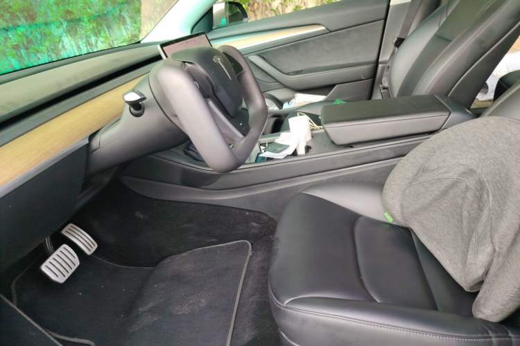 Used Tesla Model 3 2021 Performance High-Performance All-Wheel-Drive Version Left Front Seat