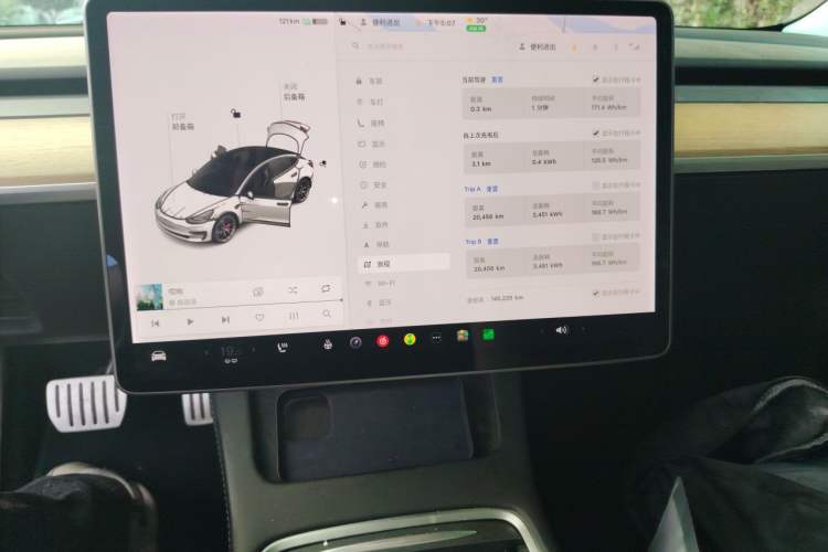 Used Tesla Model 3 2021 Performance High-Performance All-Wheel-Drive Version Odometer Close Up