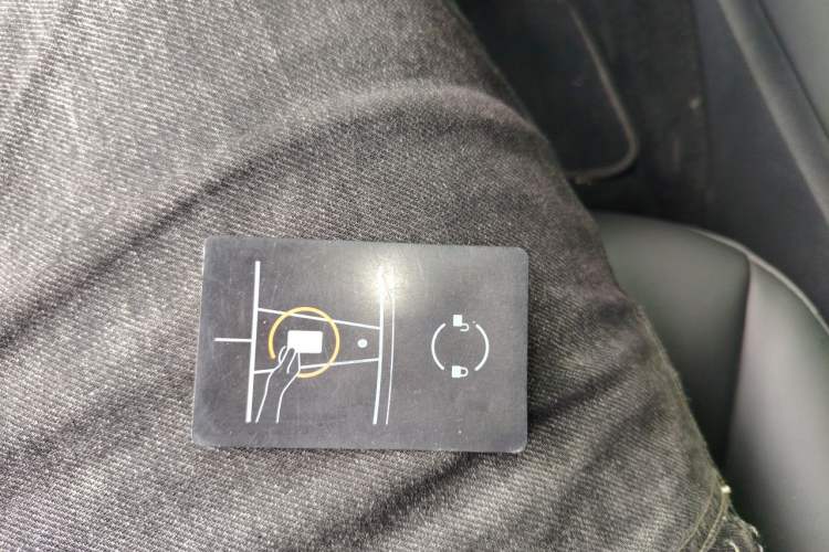 Used Tesla Model 3 2021 Performance High-Performance All-Wheel-Drive Version Vehicle Key