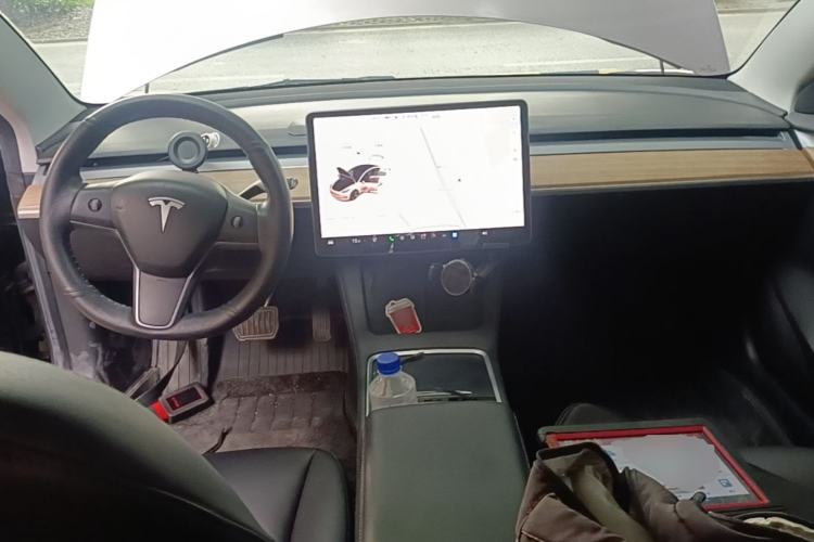 Used Tesla Model 3 2021 Revised Version Standard Range Rear-Wheel Drive Upgraded Edition 3D1 Center Console