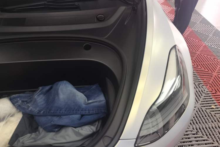 Used Tesla Model 3 2021 Performance High-Performance All-Wheel-Drive Version Engine Bay Left