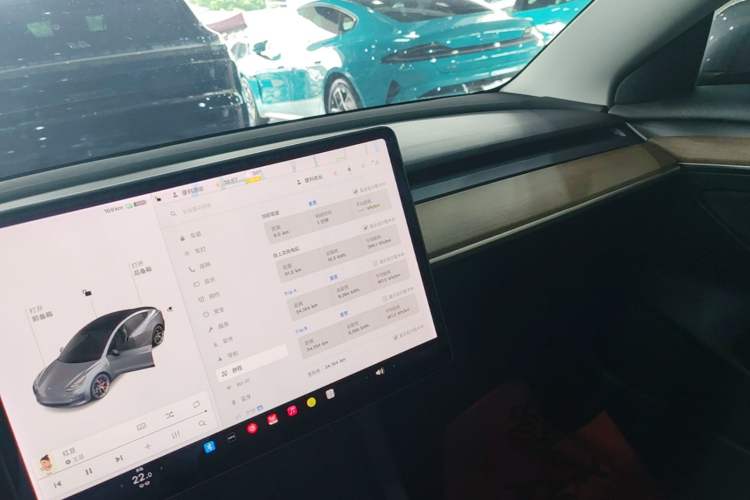 Used Tesla Model 3 2021 Performance High-Performance All-Wheel-Drive Version Audio And AC Panel