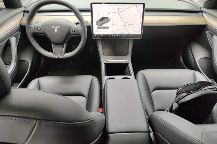 Used Tesla Model 3 2021 Standard Range Rear-Drive Upgraded Version Center Console