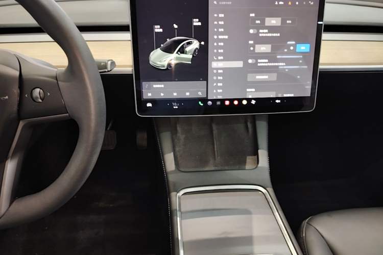 Used Tesla Model 3 2021 Revised Version Standard Range Rear-Wheel Drive Upgraded Edition 3D1 Center Console