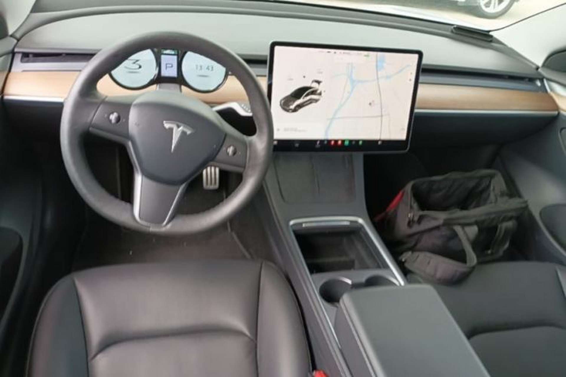 Used Tesla Model 3 2021 Performance High-Performance All-Wheel-Drive Version Center Console