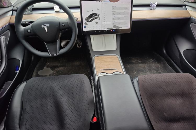 Used Tesla Model 3 2021 Revised Version Standard Range Rear-Wheel Drive Upgraded Edition 3D1 Center Console