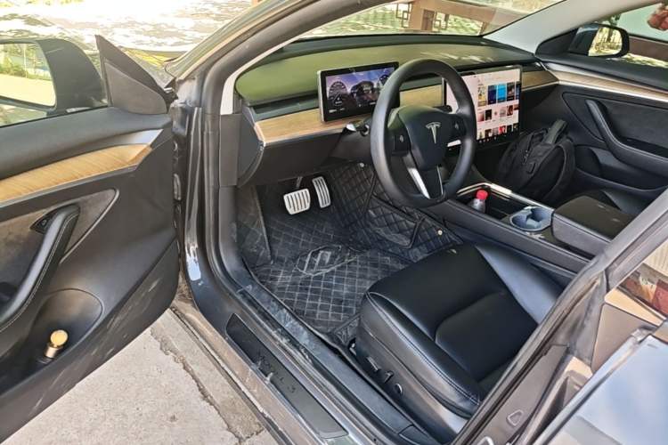 Used Tesla Model 3 2021 Performance High-Performance All-Wheel-Drive Version Driver Seat