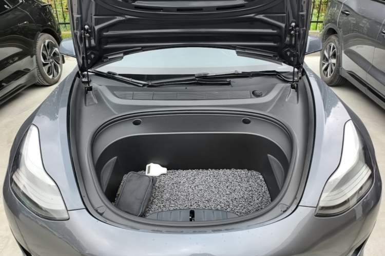Used Tesla Model 3 2021 Revised Version Standard Range Rear-Wheel Drive Upgraded Edition 3D1 Engine Bay