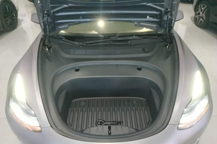 Used Tesla Model 3 2021 Revised Version Standard Range Rear-Wheel Drive Upgraded Edition 3D1 Engine Bay