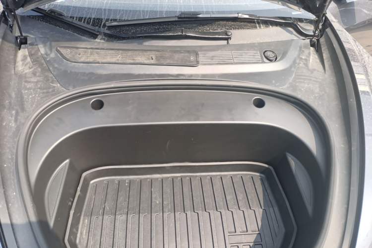 Used Tesla Model 3 2021 Performance High-Performance All-Wheel-Drive Version Engine Bay