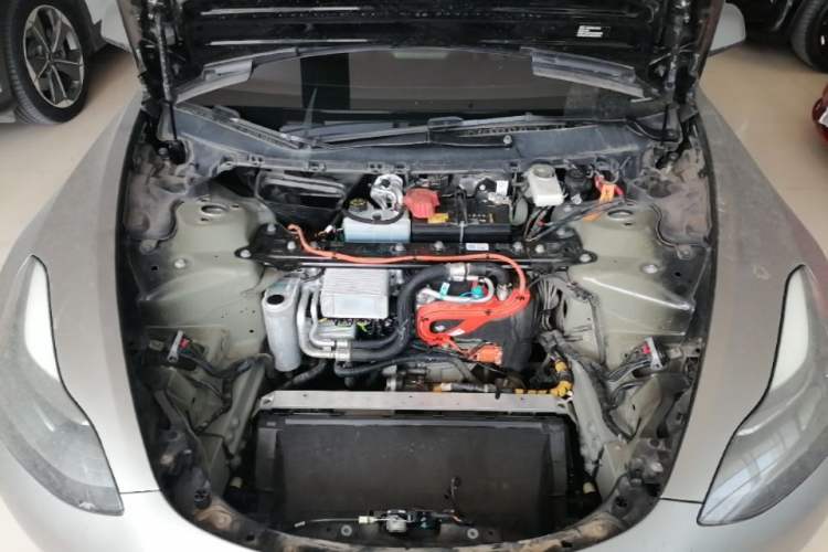 Used Tesla Model 3 2021 Performance High-Performance All-Wheel-Drive Version 3D6 Engine Bay