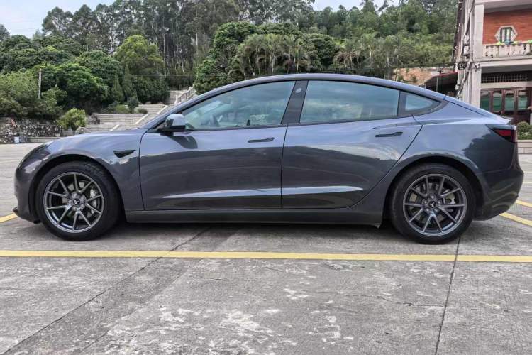 Used Tesla Model 3 2021 Standard Range Rear-Drive Upgraded Version Exterior 3