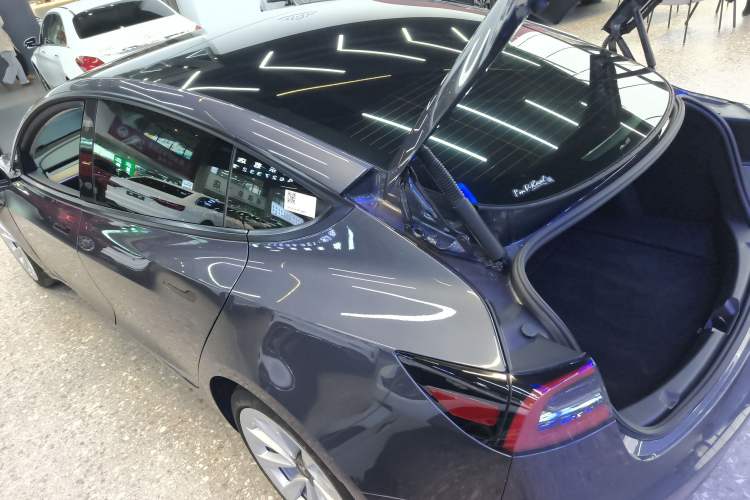 Used Tesla Model 3 2021 Standard Range Rear-Drive Upgraded Version Exterior 3