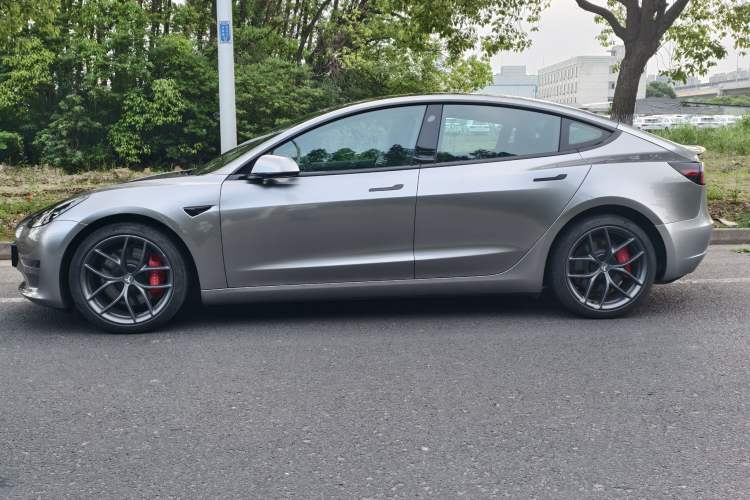 Used Tesla Model 3 2021 Performance High-Performance All-Wheel-Drive Version Exterior 3