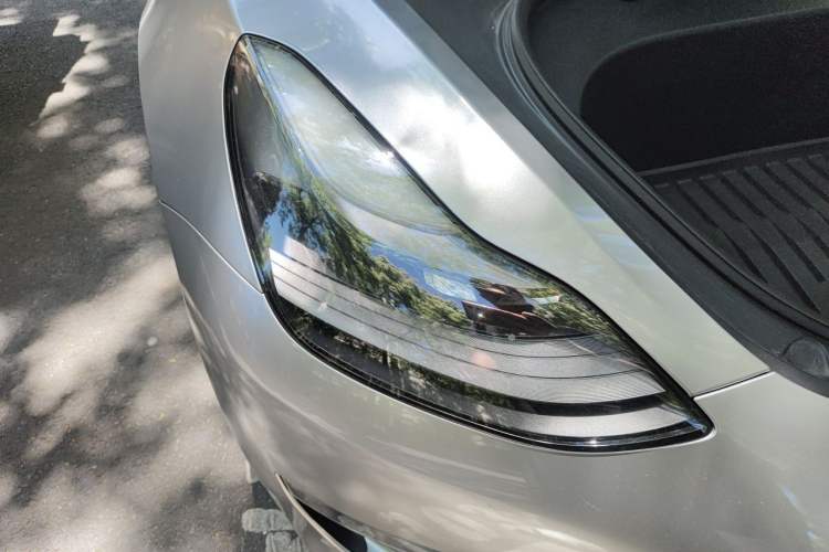 Used Tesla Model 3 2021 Revised Version II – Performance High-Performance All-Wheel-Drive Edition Exterior 6