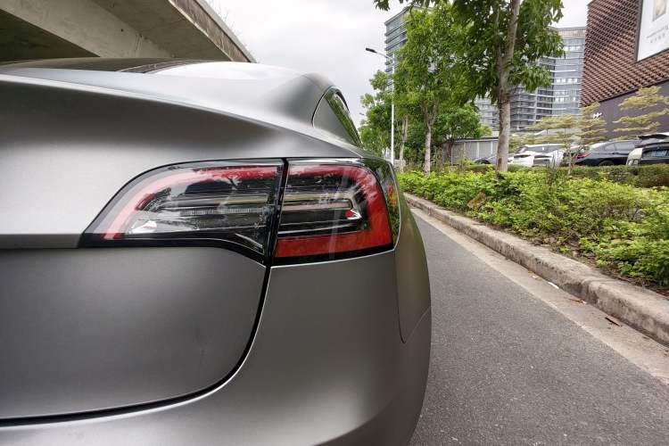 Used Tesla Model 3 2021 Standard Range Rear-Drive Upgraded Version Exterior 8