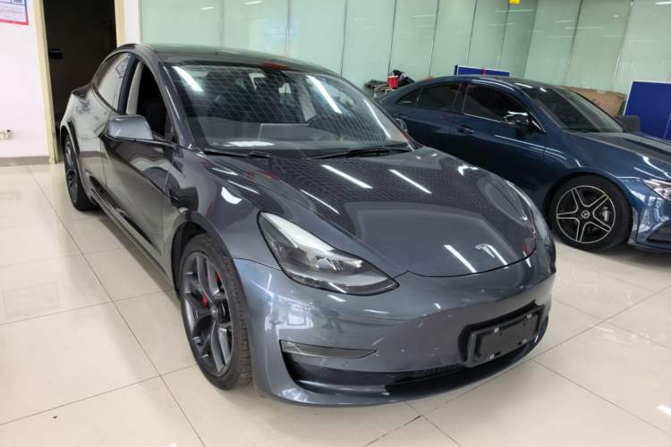 Used Tesla Model 3 2021 Performance High-Performance All-Wheel-Drive Version Front Right 45 Deg