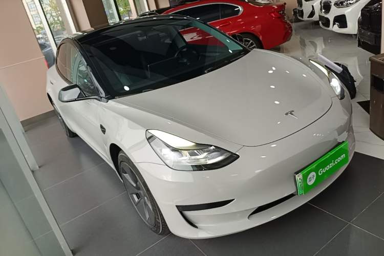 Used Tesla Model 3 2021 Standard Range Rear-Wheel Drive Upgraded Version 3D6 Front Right 45 Deg
