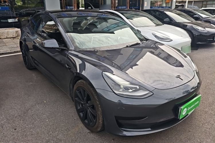 Used Tesla Model 3 2021 Standard Range Rear-Wheel Drive Upgraded Version 3D6 Front Right 45 Deg