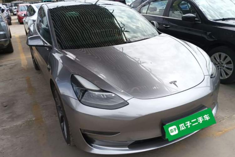 Used Tesla Model 3 2021 Performance High-Performance All-Wheel-Drive Version Front Right 45 Deg