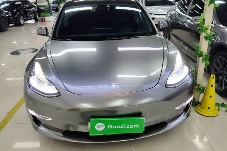 Used Tesla Model 3 2021 Revised Version II – Performance High-Performance All-Wheel-Drive Edition Front