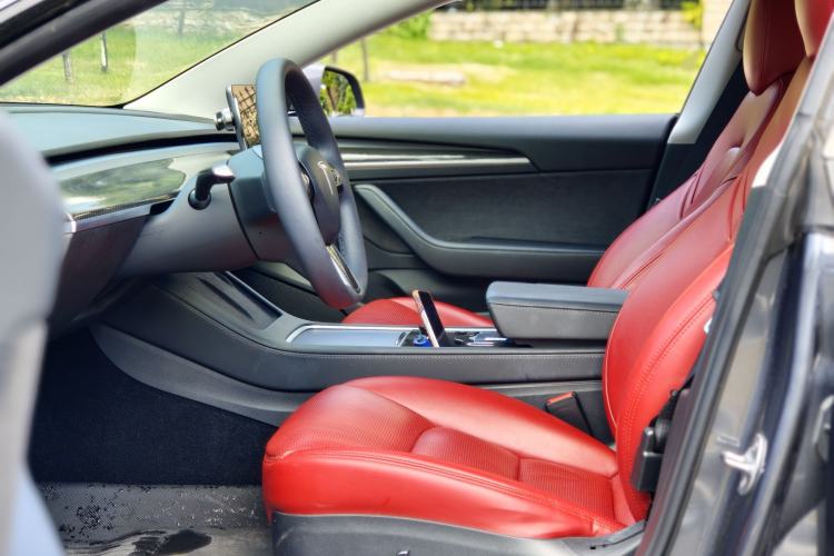 Used Tesla Model 3 2021 Standard Range Rear-Wheel Drive Upgraded Version 3D6 Interior 1