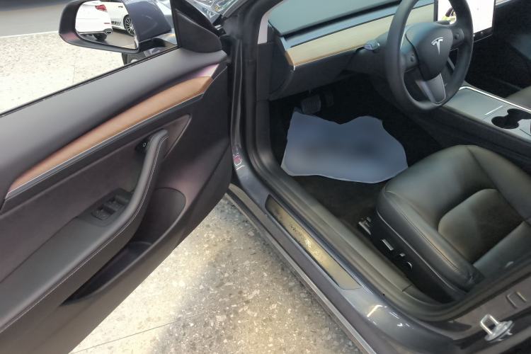 Used Tesla Model 3 2021 Standard Range Rear-Drive Upgraded Version Interior 3