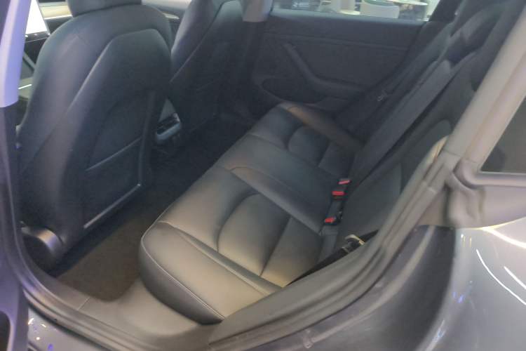 Used Tesla Model 3 2021 Standard Range Rear-Drive Upgraded Version Interior 4