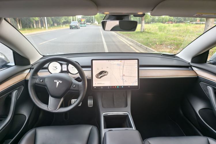 Used Tesla Model 3 2021 Performance High-Performance All-Wheel-Drive Version Interior 4