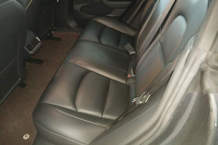 Used Tesla Model 3 2021 Revised Version Standard Range Rear-Wheel Drive Upgraded Edition 3D1 Interior 4