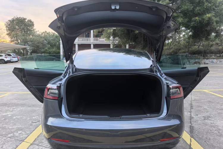 Used Tesla Model 3 2021 Standard Range Rear-Drive Upgraded Version Interior 5
