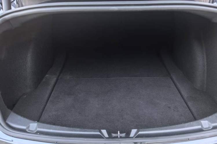 Used Tesla Model 3 2021 Standard Range Rear-Drive Upgraded Version Interior 7