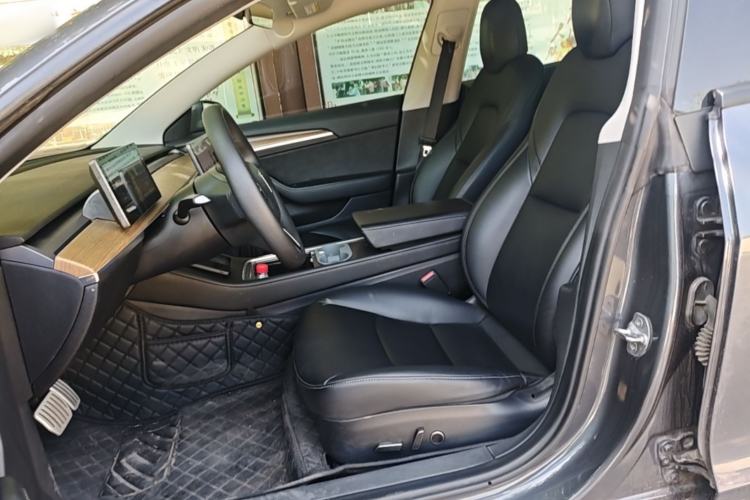 Used Tesla Model 3 2021 Performance High-Performance All-Wheel-Drive Version Left Front Seat