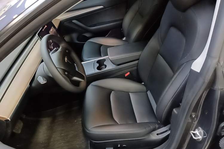 Used Tesla Model 3 2021 Standard Range Rear-Drive Upgraded Version Left Front Seat