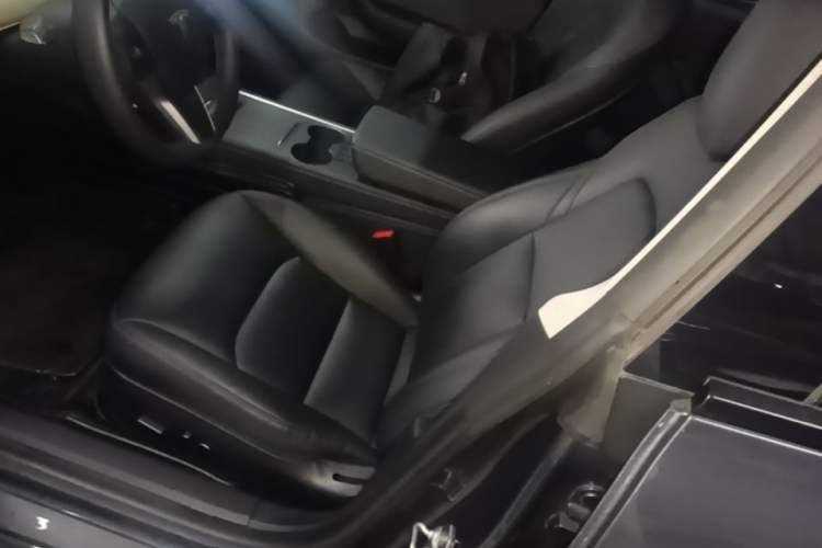 Used Tesla Model 3 2021 Standard Range Rear-Drive Upgraded Version Left Front Seat