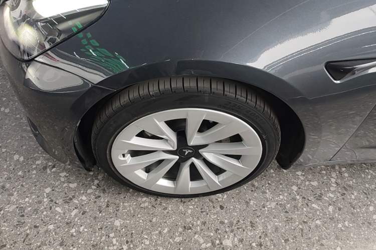 Used Tesla Model 3 2021 Standard Range Rear-Drive Upgraded Version Left Front Wheel Hub