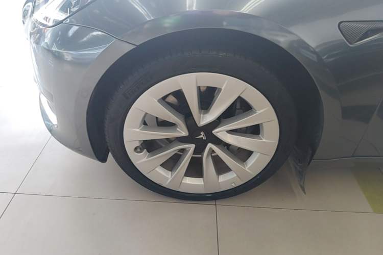 Used Tesla Model 3 2021 Standard Range Rear-Drive Upgraded Version Left Front Wheel Hub