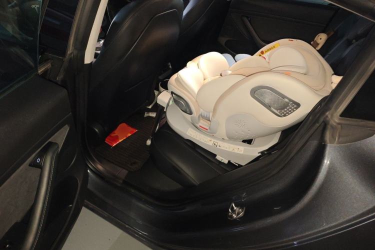 Used Tesla Model 3 2021 Standard Range Rear-Drive Upgraded Version Left Rear Seat