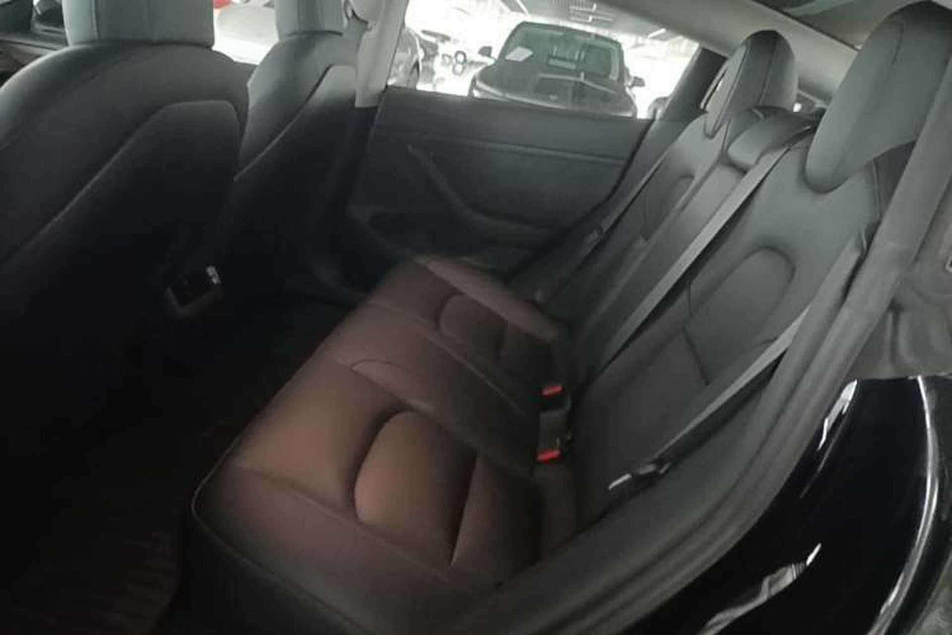Used Tesla Model 3 2021 Performance High-Performance All-Wheel-Drive Version Left Rear Seat