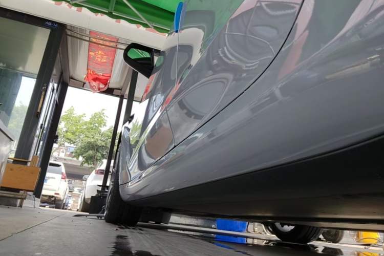 Used Tesla Model 3 2021 Revised Version II – Performance High-Performance All-Wheel-Drive Edition Left Side Sill